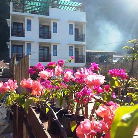 Dayunan Tourist Inn 爱妮岛 外观 照片