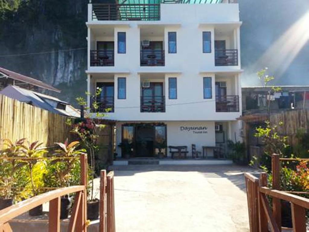 Dayunan Tourist Inn 爱妮岛 外观 照片