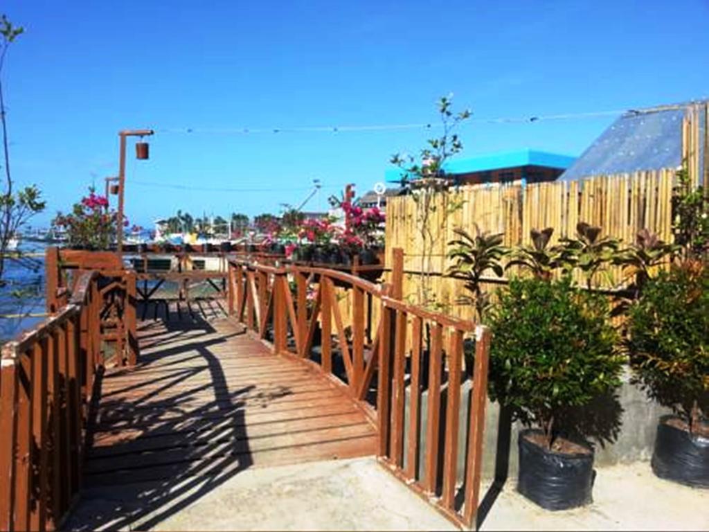 Dayunan Tourist Inn 爱妮岛 外观 照片