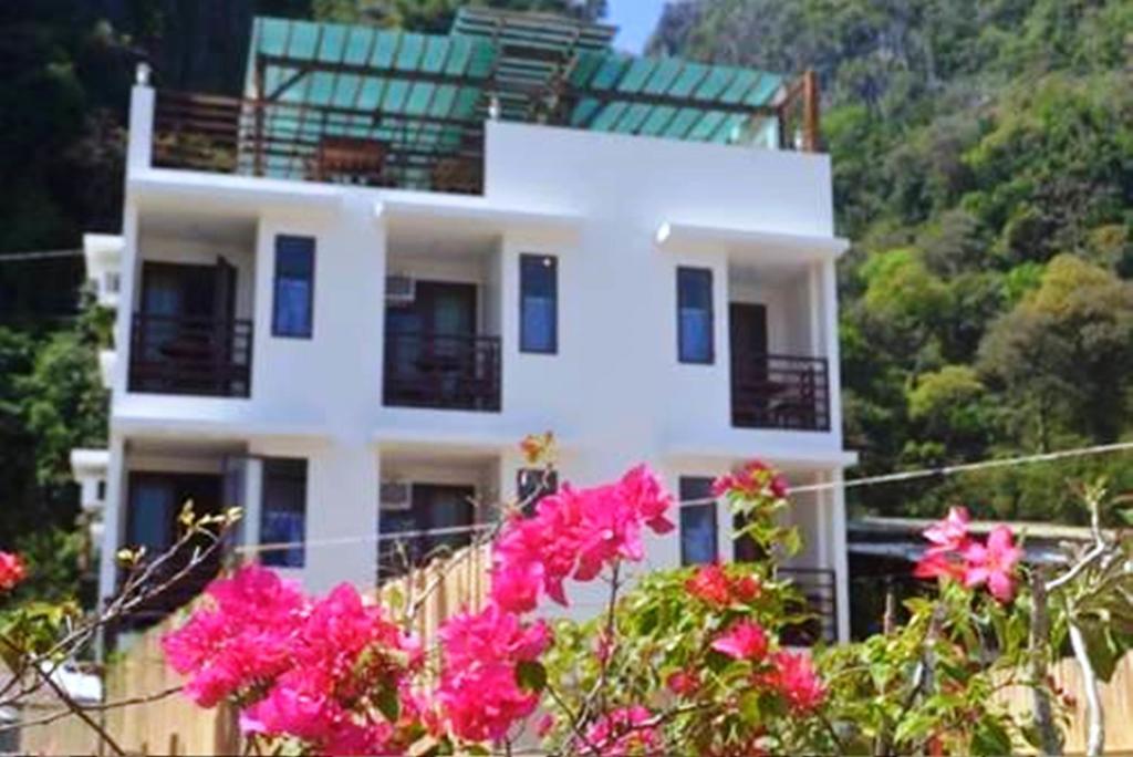 Dayunan Tourist Inn 爱妮岛 外观 照片