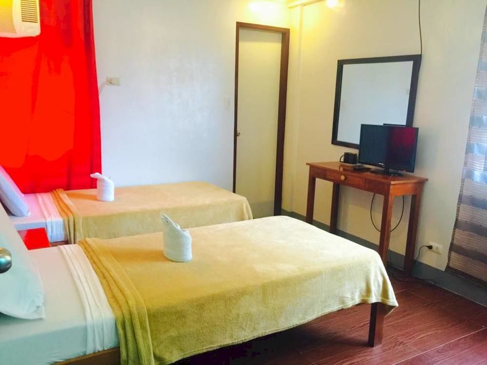 Dayunan Tourist Inn 爱妮岛 外观 照片